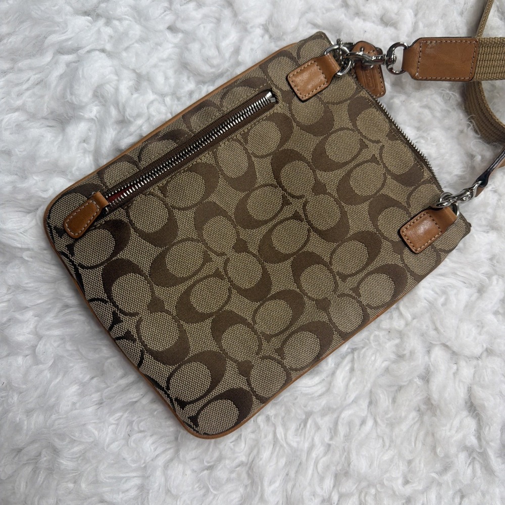 Vintage Y2K COACH Cross Body Shoulder Bag Satchel Beige Khaki Tan BIG C VTG 00's - Picture 6 of 12